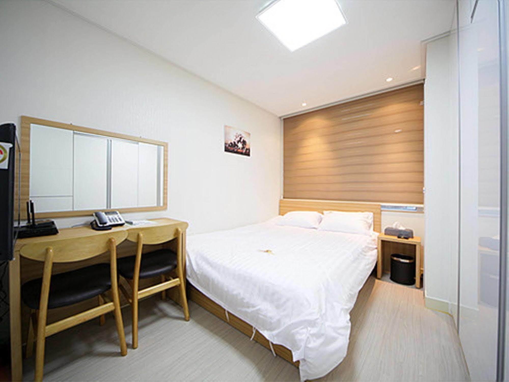 Inn-The City Seul Exterior foto